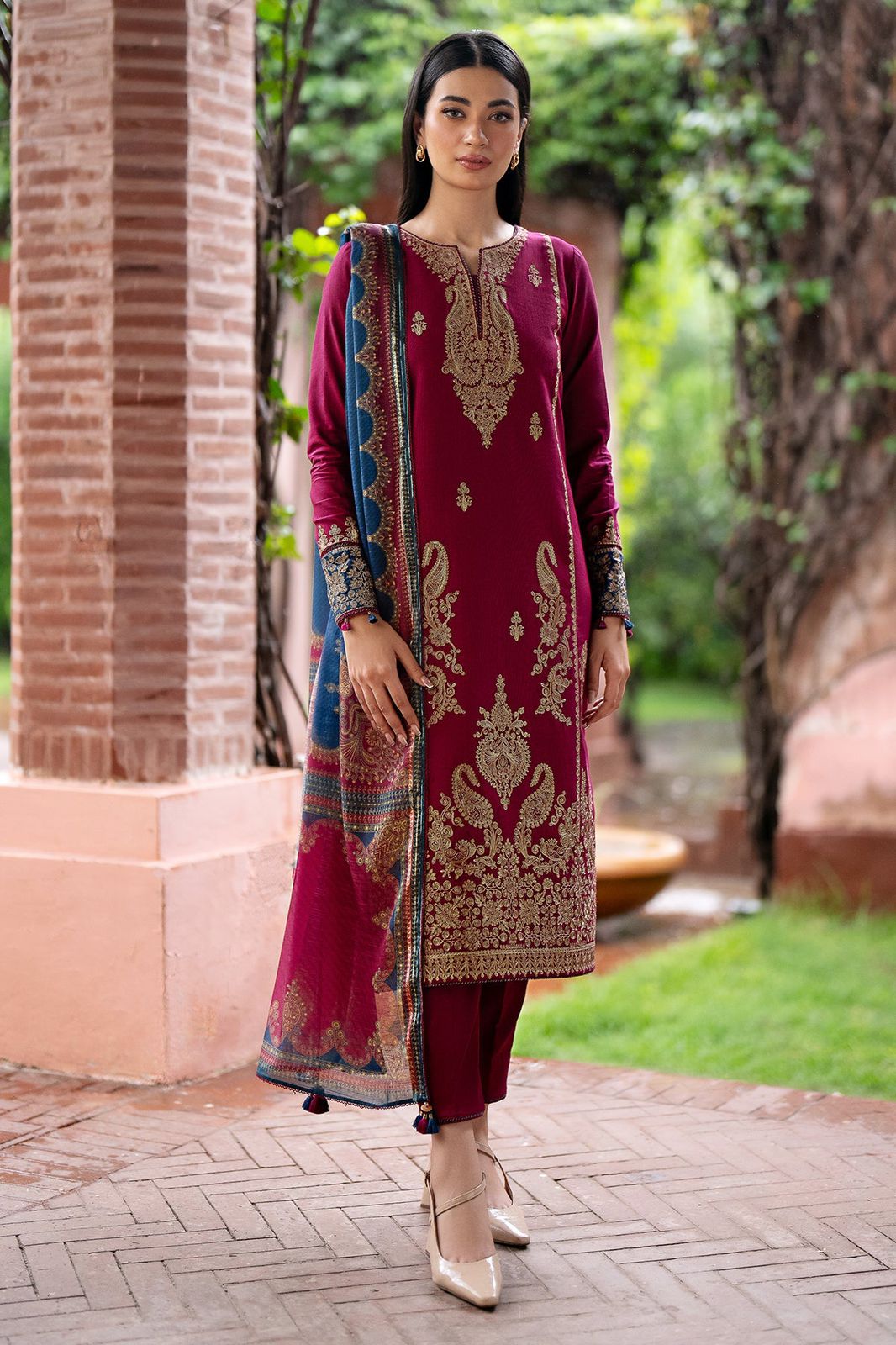 Jazmin Embroidered Dhanak Three Piece